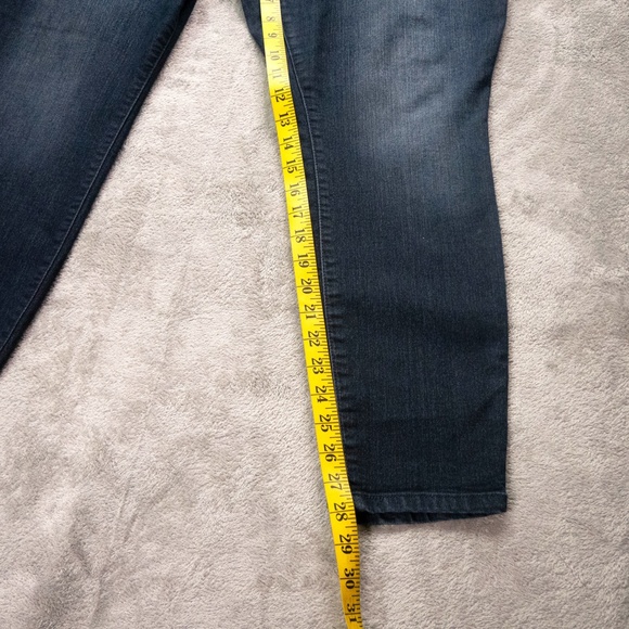 Torrid High Rise Women Plus Size 18R Dark Blue Washed Denim Skinny Casual Jeans - Picture 9 of 12